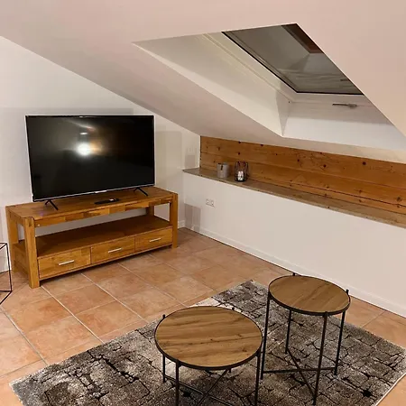 Neu Renoviert!! Fertigstellung Ende Februar! Alpenpanorama! Fewo Am Alten Garten Lejlighed