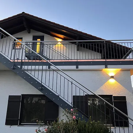 Neu Renoviert!! Fertigstellung Ende Februar! Alpenpanorama! Fewo Am Alten Garten *